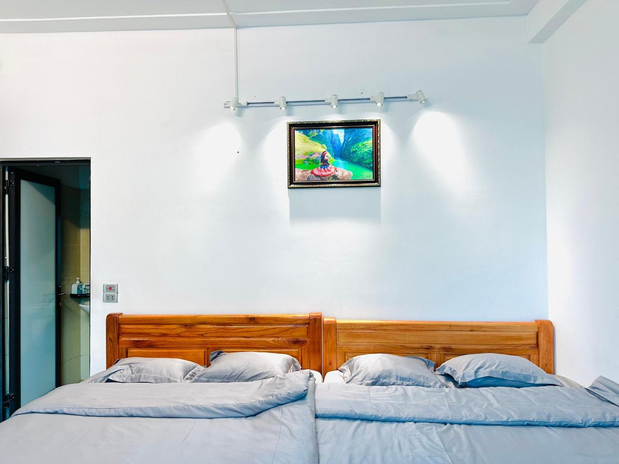 Aparthotel Tl Adventure Tour & Motorbike Ha Giang Exterior foto